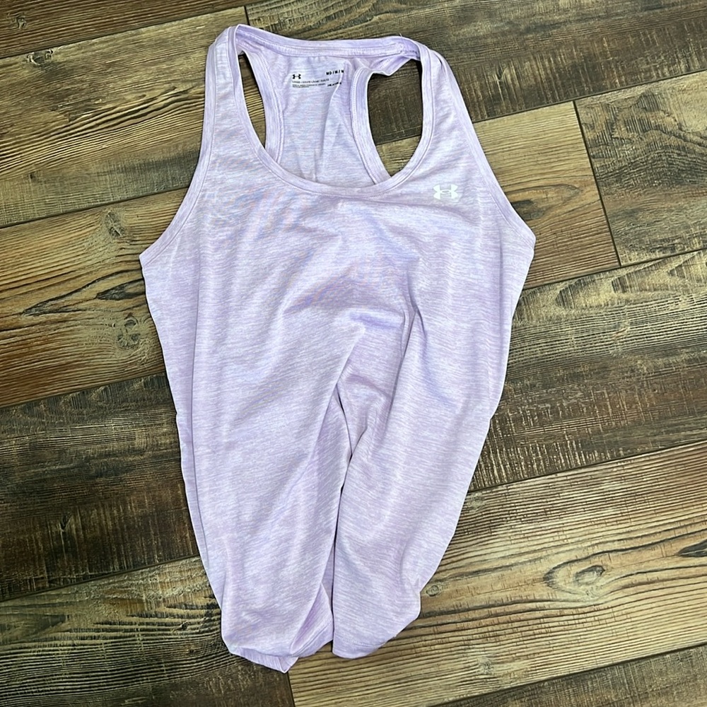 Womens UA tank